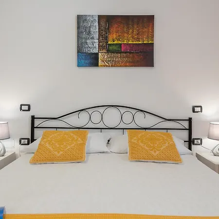 Casa Con Ampio Cortile Apartment
